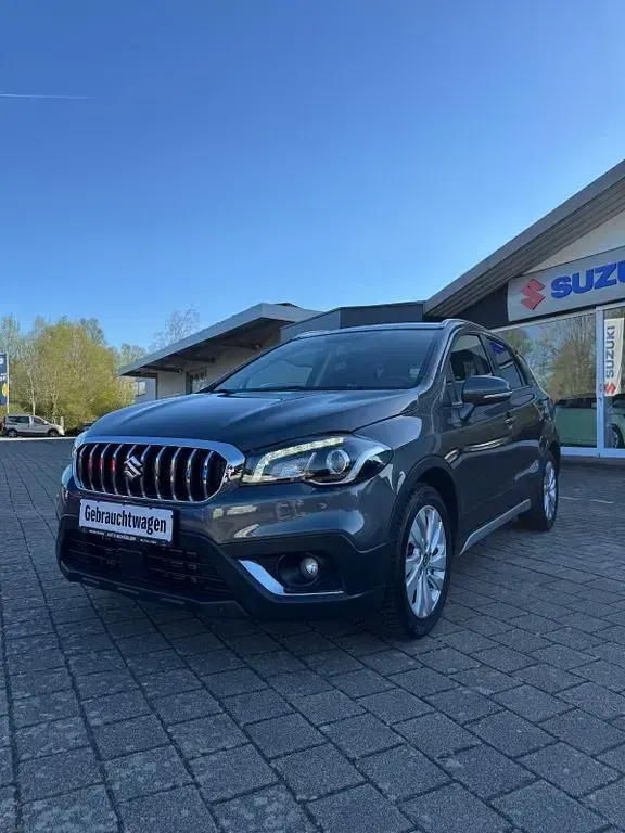 Gebraucht Suzuki SX4 S-Cross Comfort 140 PS (102 kW) 2019 Grau SUV