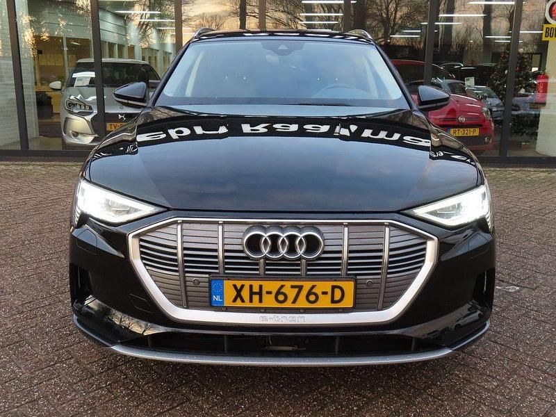 Gebraucht Audi e-tron Advanced Plus 264 kW (360 PS) 2018 Schwarz SUV