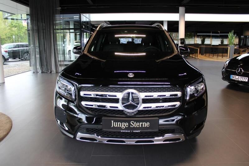 Gebraucht Mercedes GLB180 116 PS (85 kW) 2023 Schwarz SUV