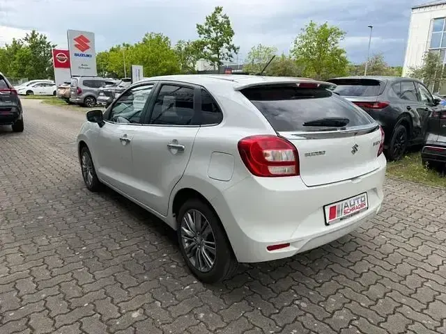 Gebraucht Suzuki Baleno Comfort 90 PS (66 kW) 2018 Weiß Kleinwagen