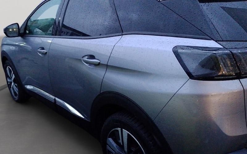 Gebraucht Peugeot 3008 Allure 131 PS (96 kW) 2023 Grau metallic SUV