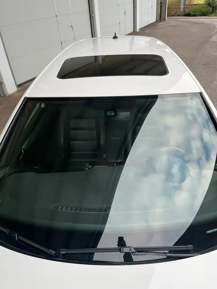 Gebraucht VW Golf R 270 PS (198 kW) 2011 Weiß Coupé