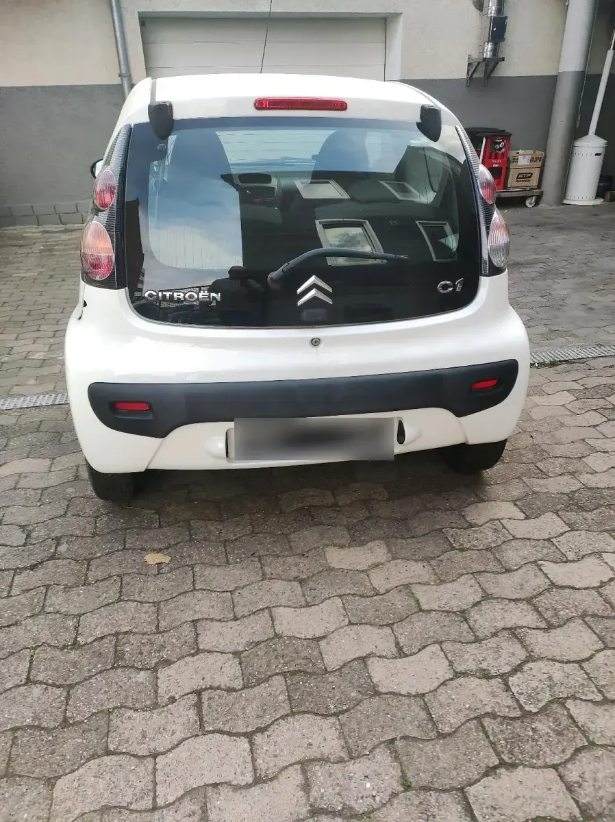 Gebraucht Citroën C1 68 PS (50 kW) 2011 Weiß Kleinwagen