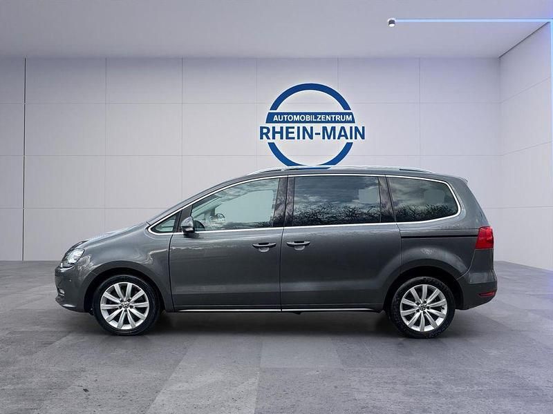 Gebraucht VW Sharan Highline 140 PS (102 kW) 2011 Grau Van / Kleinbus
