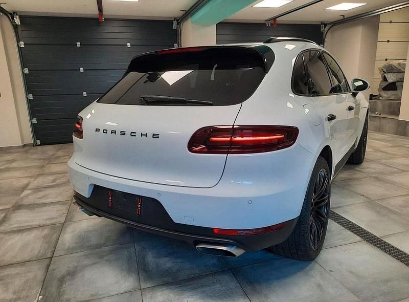 Second-hand Porsche Macan 252 CP (185 kW) 2017 Alb SUV