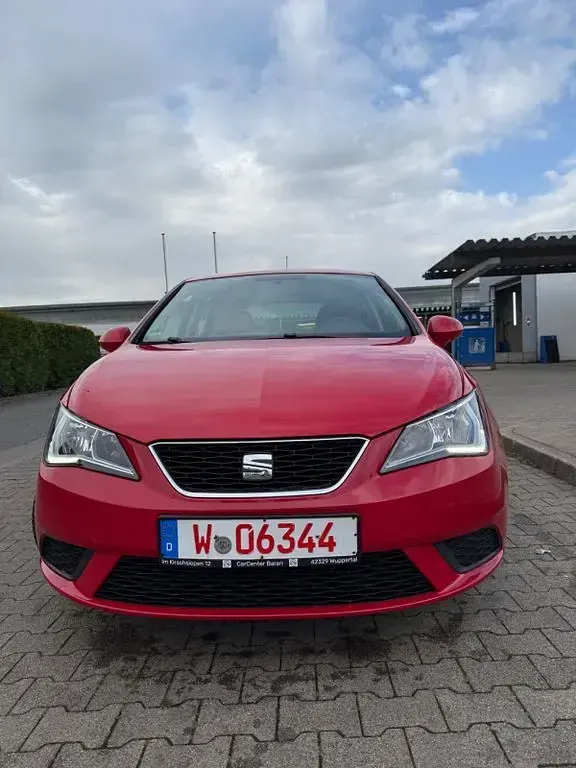 Gebraucht Seat Ibiza Style 90 PS (66 kW) 2016 Rot Limousine