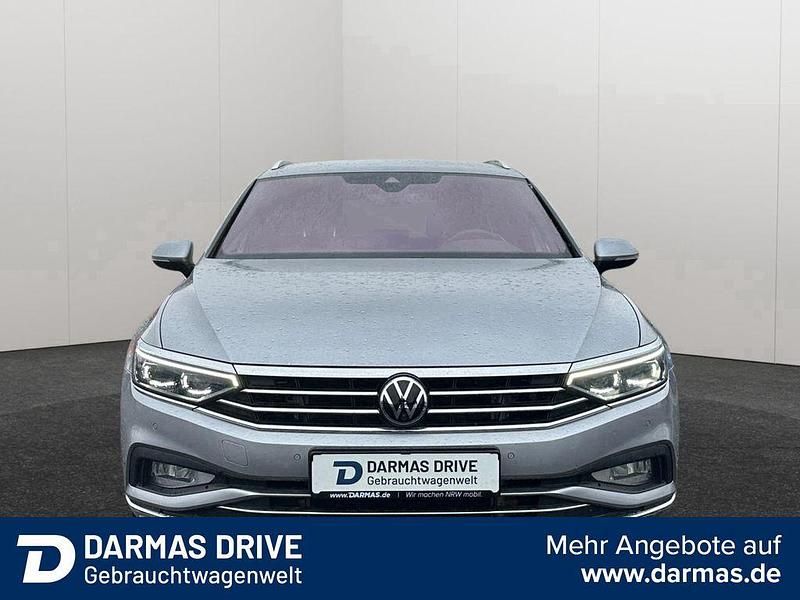 Gebraucht VW Passat Elegance 200 PS (147 kW) 2021 Silber Kombi