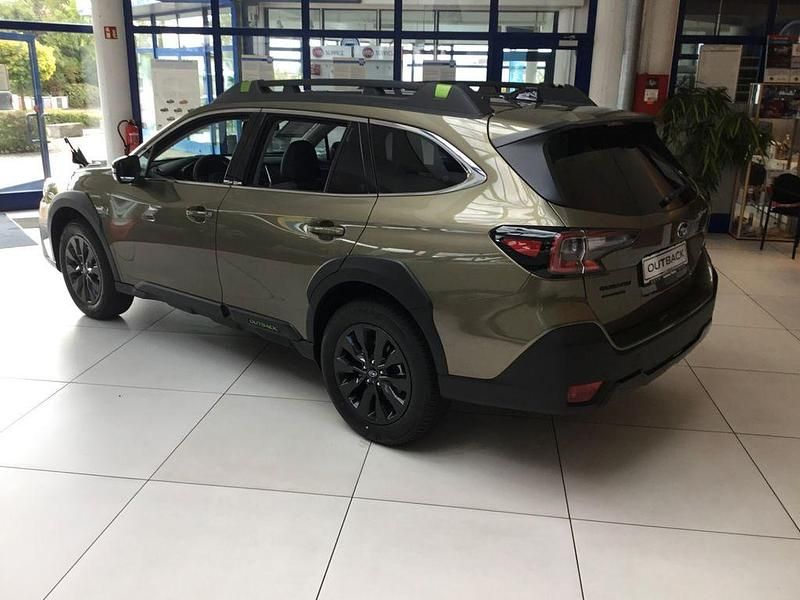 Neu Subaru Outback Exclusive+ 169 PS (124 kW) 2025 Grün SUV