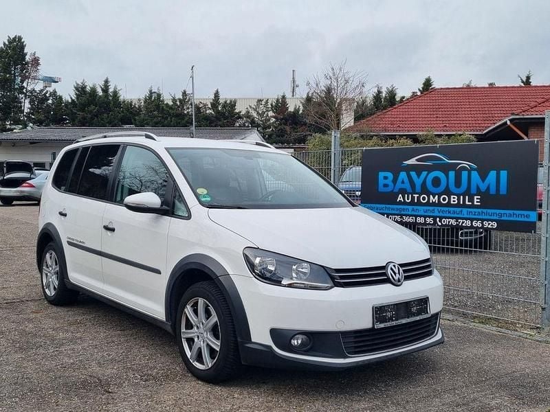 Gebraucht VW Touran Cross 140 PS (102 kW) 2012 Weiß Van / Kleinbus