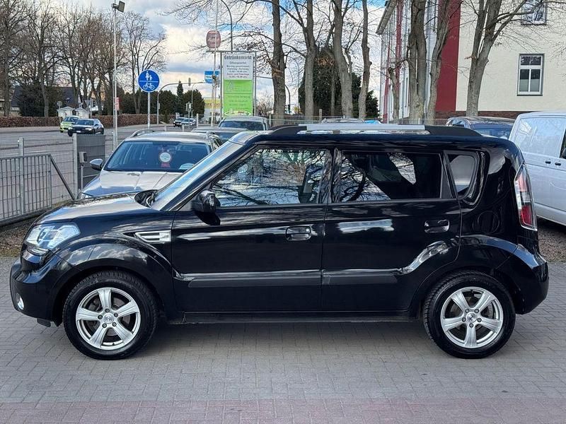 Gebraucht Kia Soul Spirit 126 PS (92 kW) 2010 Schwarz SUV