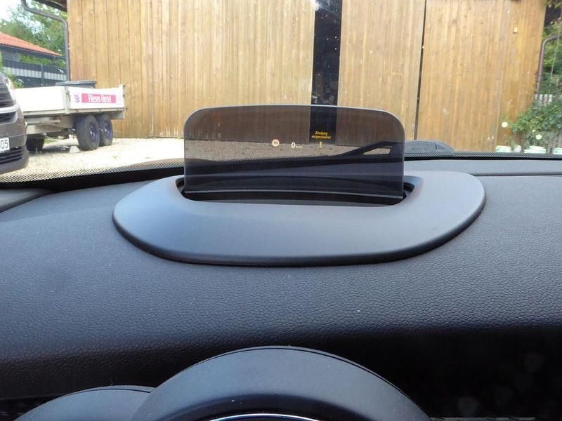 Gebraucht Mini John Cooper Works 231 PS (169 kW) 2017 Weiß Kleinwagen