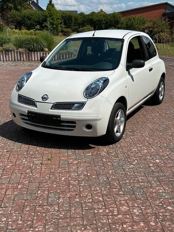 Weiß Gebraucht 2009 Nissan Micra Kleinwagen | 1.150 € (Fairer Preis) - Bild 1/4