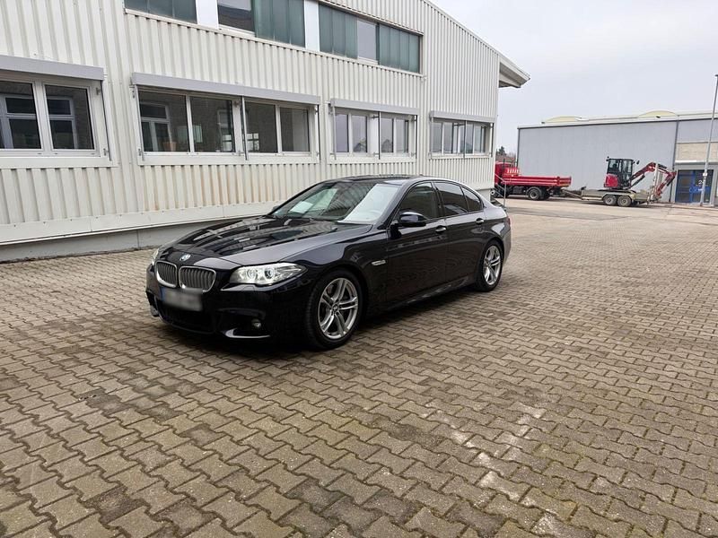 Gebraucht BMW 550 Performance 449 PS (330 kW) 2015 Schwarz Limousine