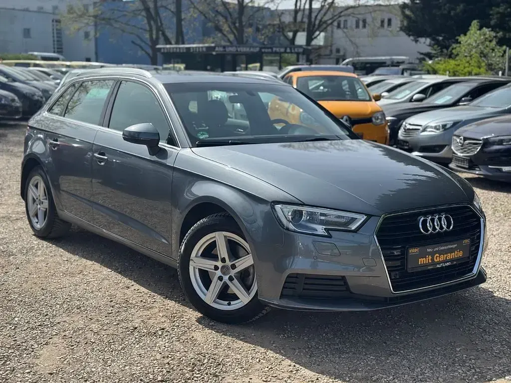 Second-hand Audi A3 Comfort 150 CP (110 kW) 2017 Gri Berlinǎ