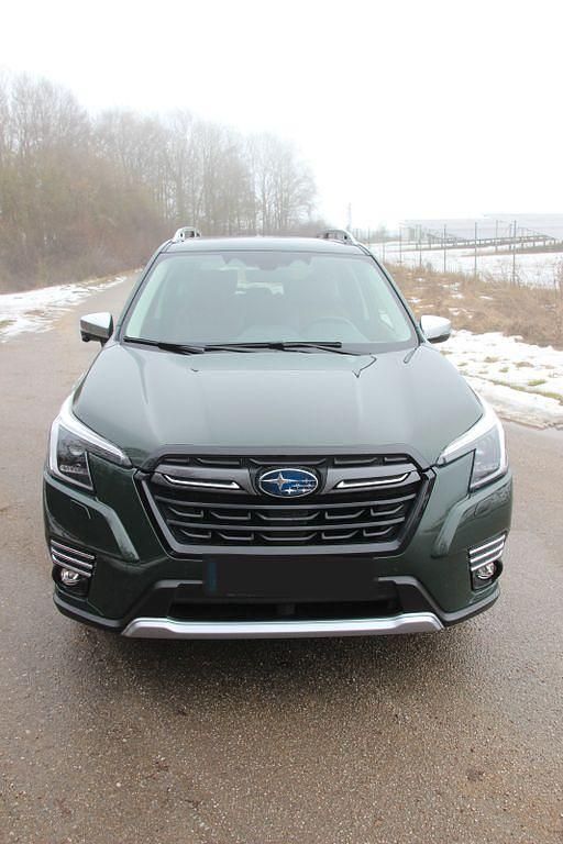 Gebraucht Subaru Forester Platinum 150 PS (110 kW) 2022 Grün SUV