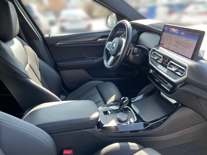 Gebraucht BMW X4 Shadowline 184 PS (135 kW) 2024 Schwarz SUV