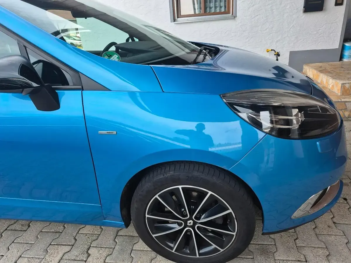 Gebraucht Renault Scénic III 116 PS (85 kW) 2012 Blau Van / Kleinbus