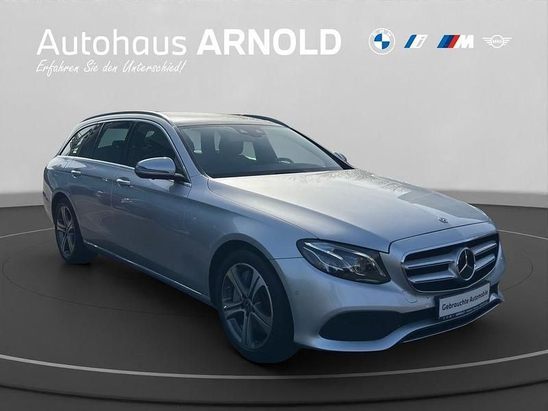 Second-hand Mercedes E400 340 CP (250 kW) 2018 Argintiu Berlinǎ