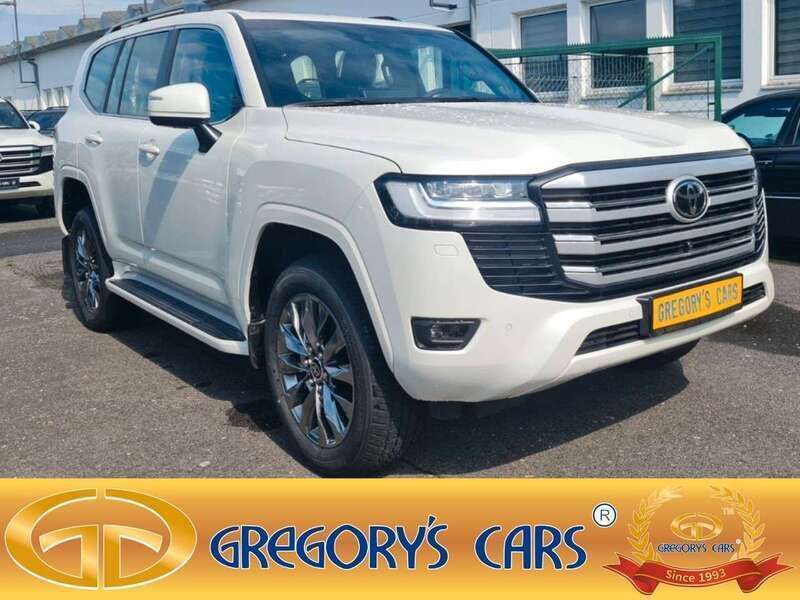 Weiß Gebraucht 2023 Toyota Land Cruiser Premium SUV | 175.525 € (Fairer Preis) - Bild 1/3