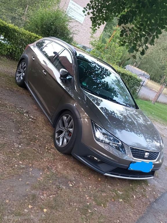 Braun Gebraucht 2016 Seat Leon X-Perience Kombi | 16.250 € (Guter Preis) - Bild 1/1