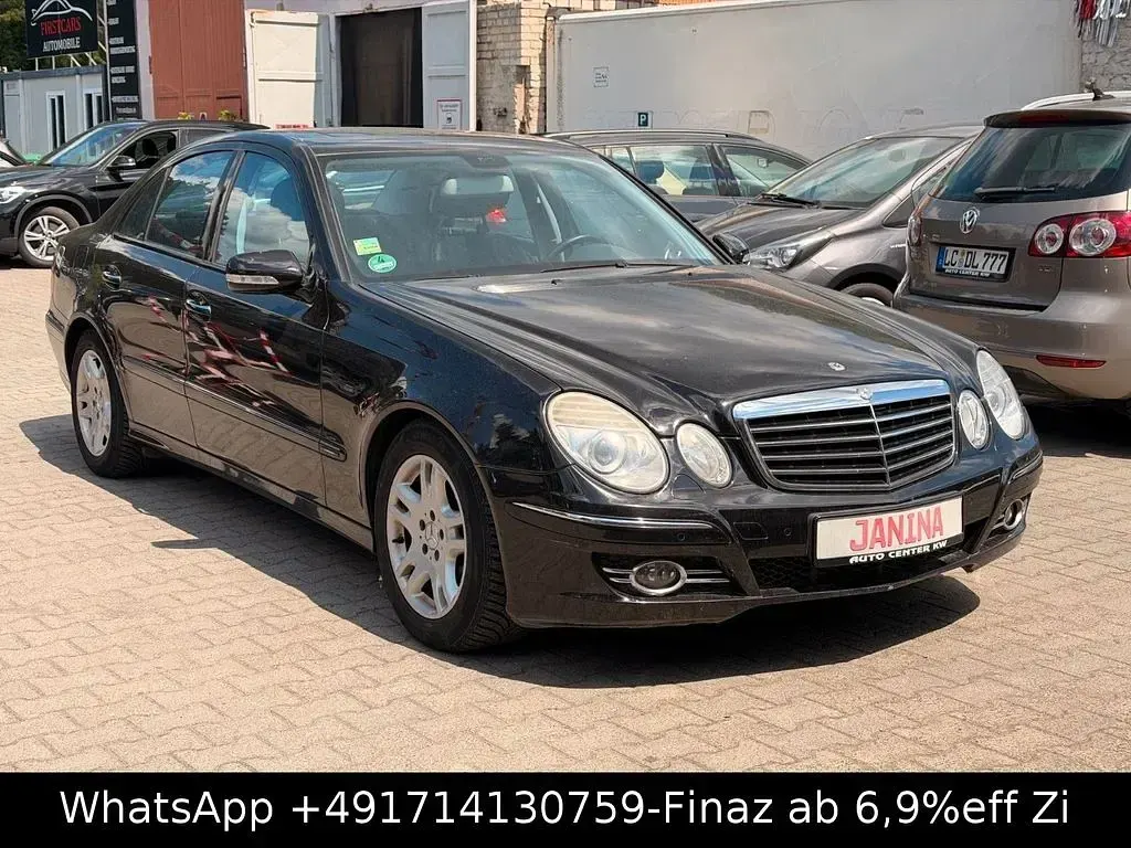 Gebraucht Mercedes E200 184 PS (135 kW) 2008 Schwarz Limousine