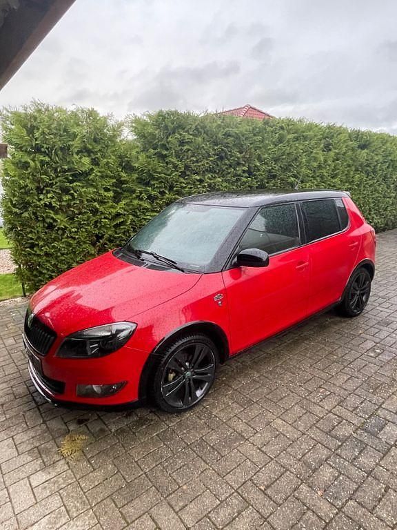 Rot Gebraucht 2012 Skoda Fabia Monte Carlo Limousine | 6.000 € (Fairer Preis) - Bild 1/4