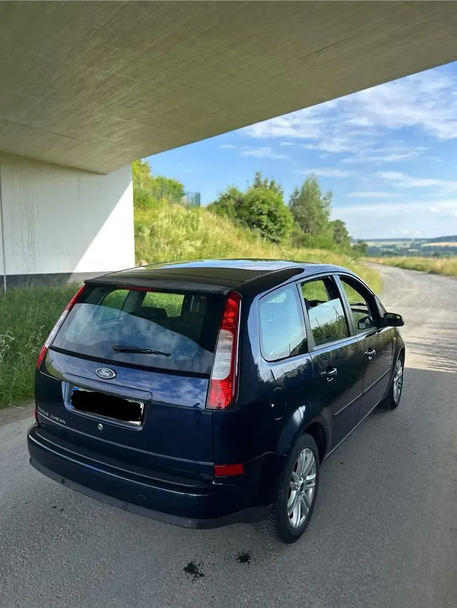 Gebraucht Ford Focus 120 PS (88 kW) 2003 Blau Kleinwagen
