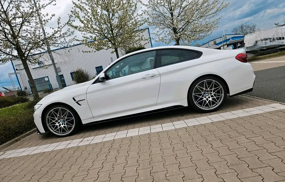Brugt BMW M4 M Performance 2015 Hvid Coupe