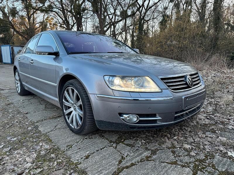 Gebraucht VW Phaeton 239 PS (175 kW) 2008 Grau Limousine