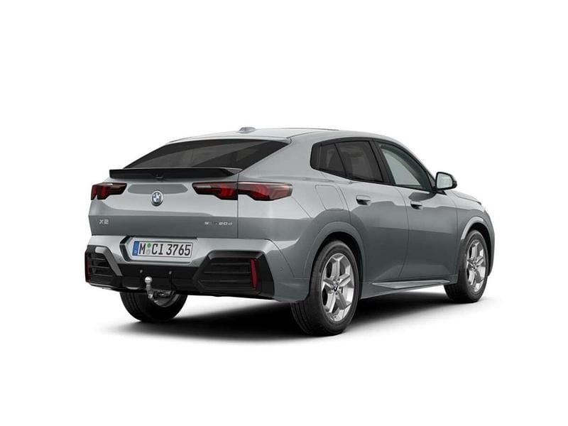 Gebraucht BMW X2 163 PS (119 kW) 2025 Grau SUV