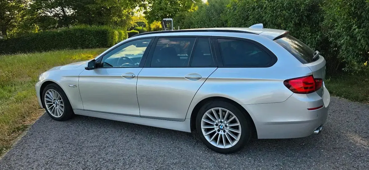 Gebraucht BMW 530 245 PS (180 kW) 2010 Silber Kombi