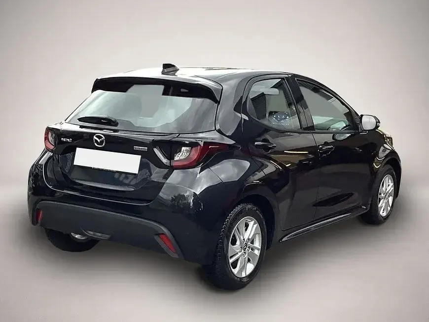 Gebraucht Mazda 2 Center-Line 92 PS (67 kW) 2025 Schwarz Kleinwagen