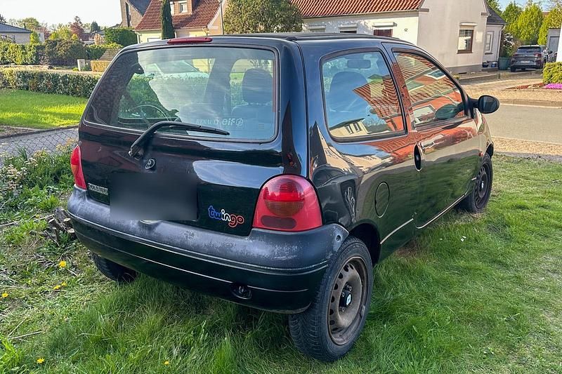 Usata Renault Twingo 58 CV (42 kW) 2002 Nero Utilitaria
