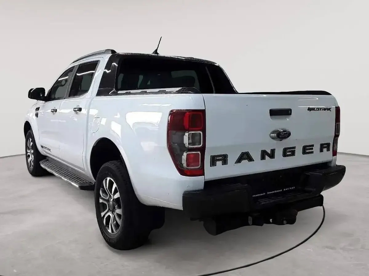 Gebraucht Ford Ranger Wildtrack 212 PS (155 kW) 2021 Frostweiß Pickup
