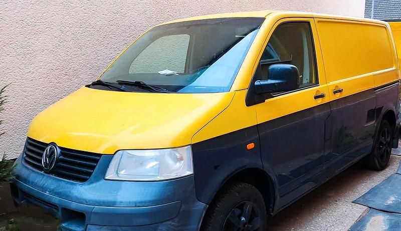 Gebraucht VW Transporter 105 PS (77 kW) 2006 Gelb Van