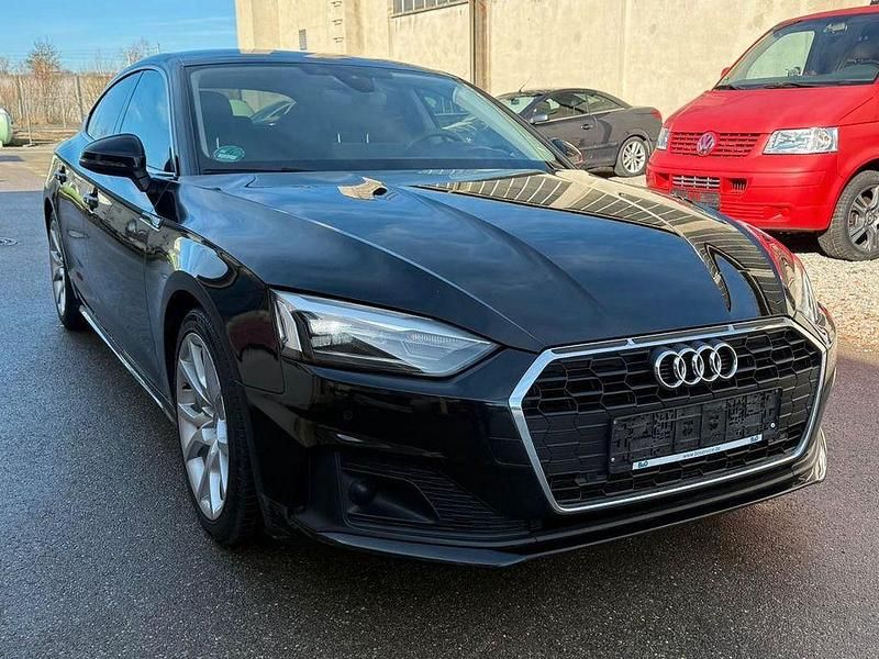 Gebraucht Audi A5 Sportback Basis 204 PS (150 kW) 2021 Schwarz Kleinwagen