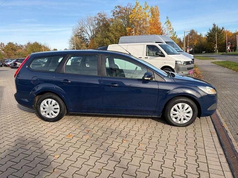 Gebraucht Ford Focus Style 66 PS (48 kW) 2009 Blau Limousine