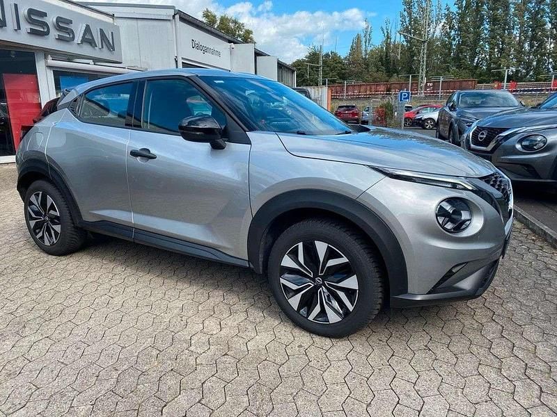 Grau Gebraucht 2025 Nissan Juke Acenta SUV | 19.790 € (Guter Preis) - Bild 1/4