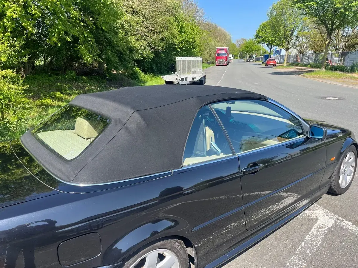 Gebraucht BMW 320 Cabriolet Performance 170 PS (125 kW) 2001 Schwarz Cabrio