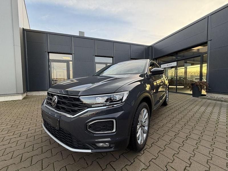 Grau Gebraucht 2021 VW T-Roc Sport SUV | 21.490 € (Fairer Preis) - Bild 1/4