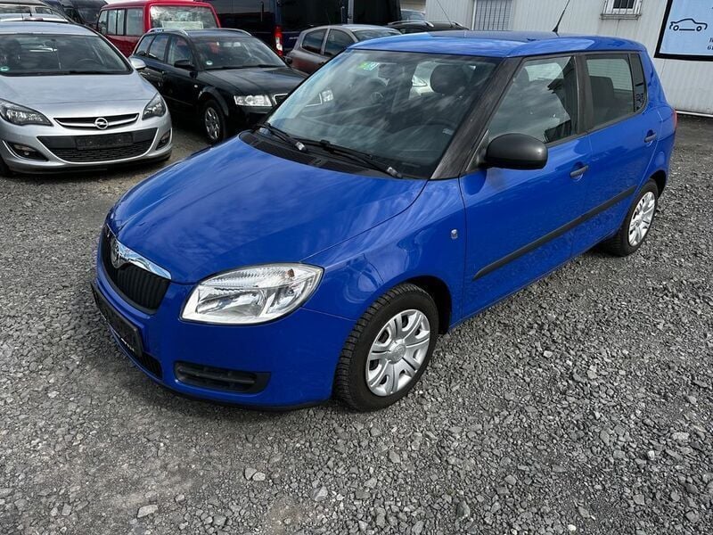 Blau Gebraucht 2009 Skoda Fabia Cool Edition Limousine | 1.699 € (Guter Preis) - Bild 1/4
