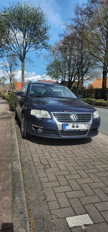 Gebraucht VW Passat 140 PS (102 kW) 2008 Blau Kombi