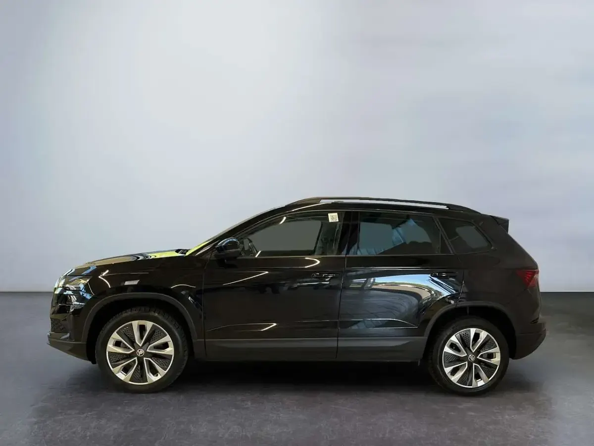 Gebraucht Skoda Karoq Style 150 PS (110 kW) 2023 Schwarzmagic perleffekt SUV