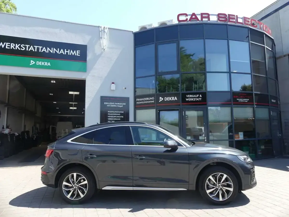 Gebraucht Audi Q5 Sportback Ambiente 204 PS (150 kW) 2023 Grau SUV