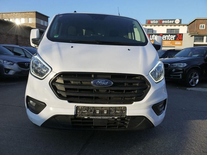 Gebraucht Ford Transit Custom Trend 131 PS (96 kW) 2021 Weiß Van / Kleinbus
