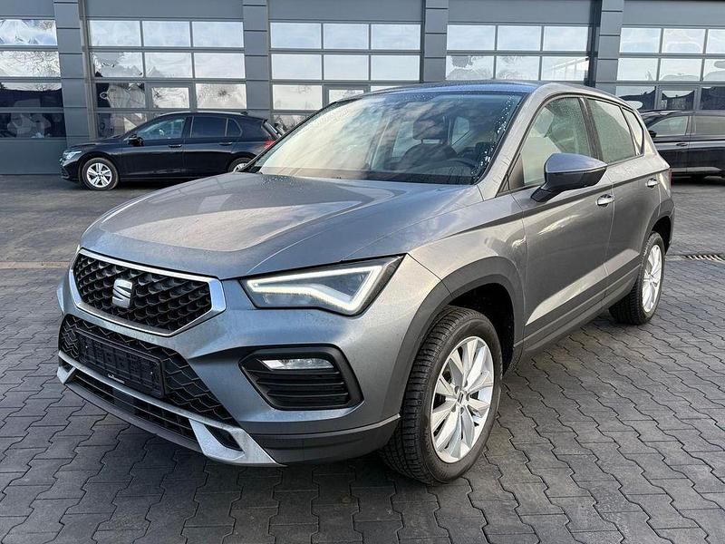 Grau Gebraucht 2022 Seat Ateca Style SUV | 15.989 € (Guter Preis) - Bild 1/4