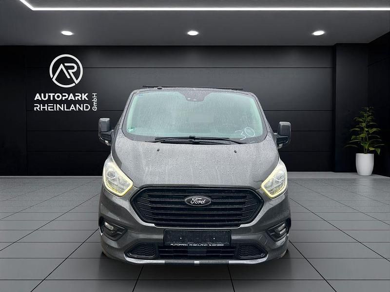Gebraucht Ford Transit Sport 170 PS (125 kW) 2018 Schwarz Van / Kleinbus