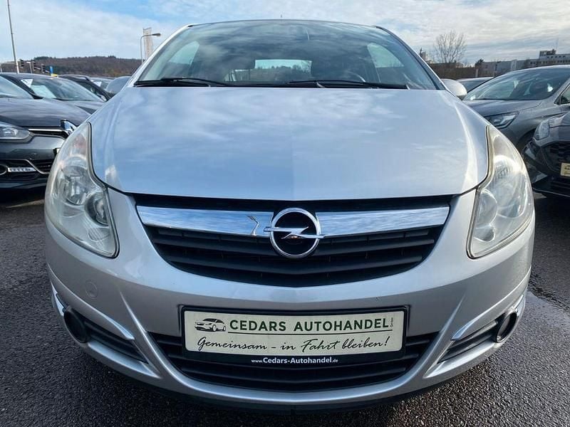 Gebraucht Opel Corsa Edition 90 PS (66 kW) 2008 Starsilber iii m2 Kleinwagen