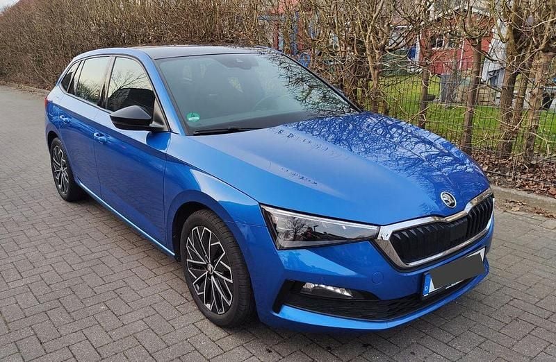 Blau Gebraucht 2019 Skoda Scala Style Kleinwagen | 17.500 € (Fairer Preis) - Bild 1/4