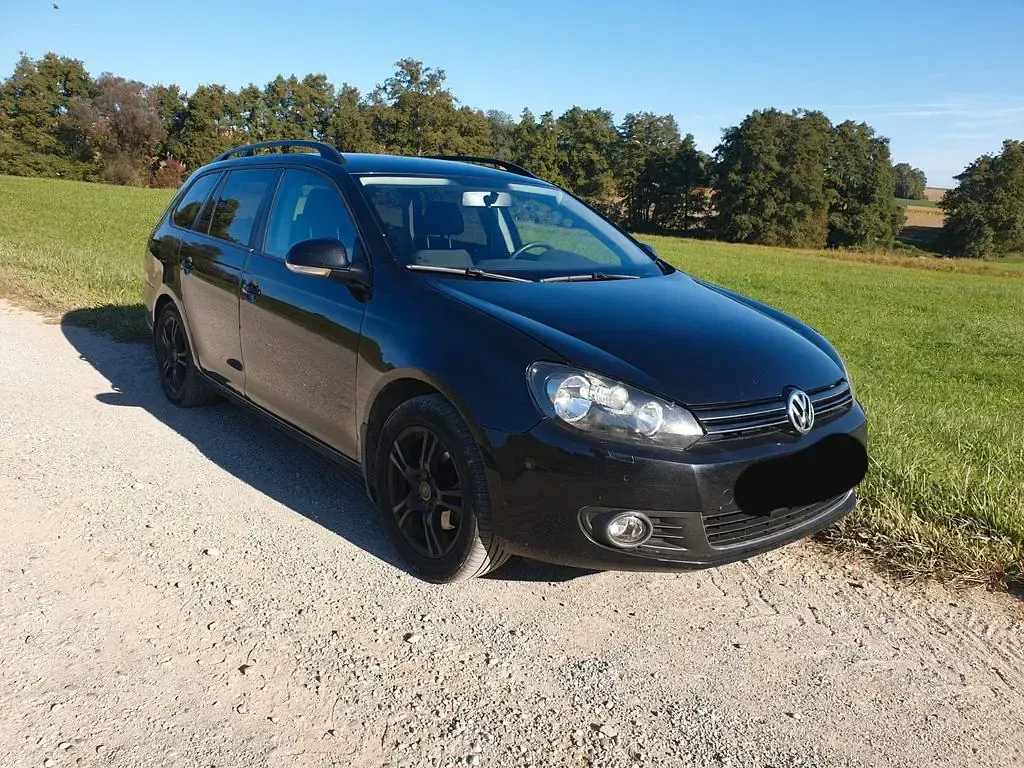 Gebraucht VW Golf VI Comfortline 122 PS (89 kW) 2010 Schwarz Kleinwagen